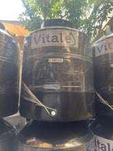 Cargar imagen en el visor de la galería, Vitale 1100lts color negro bicapa
